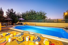 Villa Royal Sandals