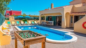 Villa Royal Sandals