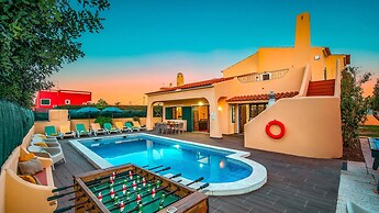 Villa Royal Sandals
