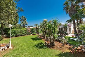 2950 Villa Acquamarina by Perle di Puglia
