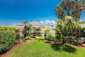 2950 Villa Acquamarina by Perle di Puglia