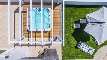 Villa Krystal Bay