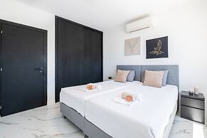 Villa Avalon
