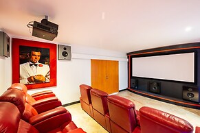 Villa Avalon