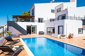 Villa Avalon