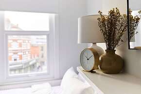 The Fulham Escape - Alluring 5BDR Flat