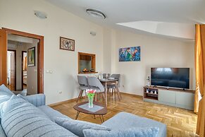 Apartments Elena