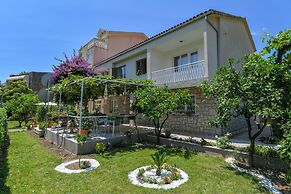 Apartments Elena