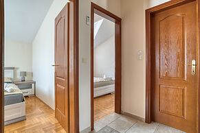 Apartments Elena