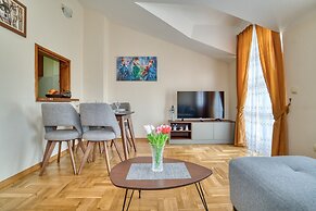 Apartments Elena