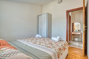 Apartments Elena