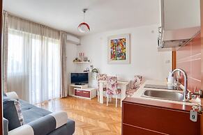 Apartments Elena
