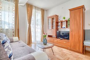 Apartments Elena