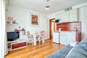 Apartments Elena