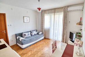 Apartments Elena