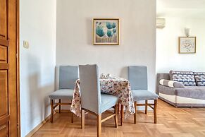 Apartments Elena