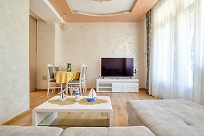 Apartments Elena