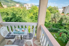 Apartments Elena
