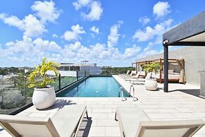 Tuk Luxury Apartments by Spot Rentals