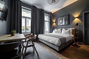 The Viaduct Suites & More