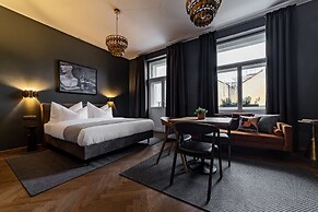 The Viaduct Suites & More