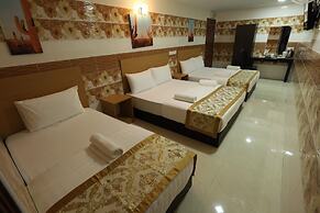 CAMERON KEA FARM HOTEL