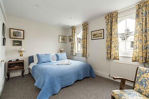 Charming 2BD Garden House - Hammersmith