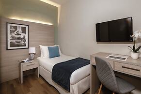 The Howard Hotel