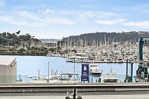 Modern oasis in Wynyard Quarter