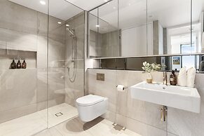 Modern oasis in Wynyard Quarter