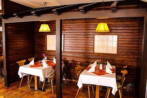 Beny Hotel Restaurant