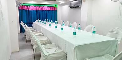 Hotel Executive Inn