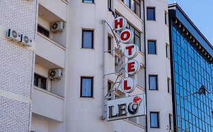Hotel Leo