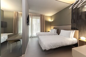 Open Hotel