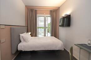 Open Hotel