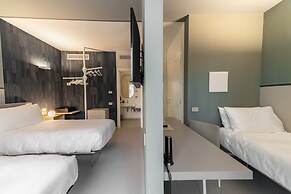 Open Hotel