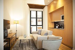 nQn Aparts & Suites Sevilla