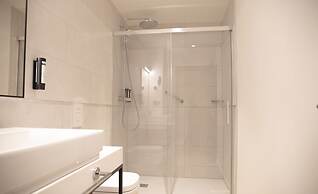 nQn Aparts & Suites Sevilla