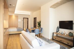 nQn Aparts & Suites Sevilla