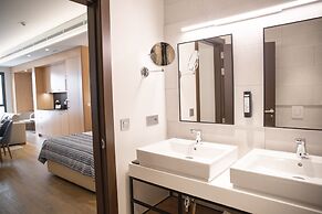 nQn Aparts & Suites Sevilla