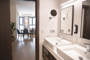 nQn Aparts & Suites Sevilla