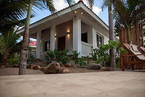 Ceiba Beach Resort