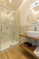Unico Relais