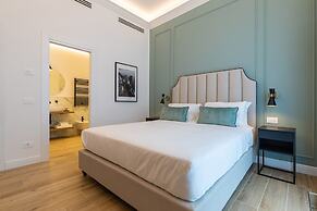 Unico Relais