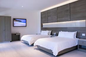 Aventuras Hotel