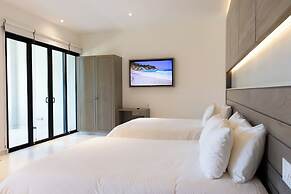Aventuras Hotel