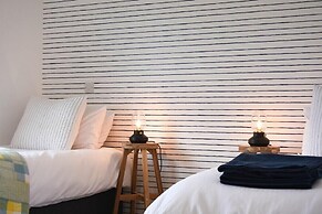Bowline Cottage