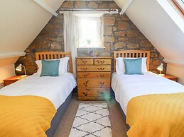 Coach House