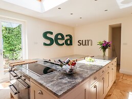 No6 Sea Lane