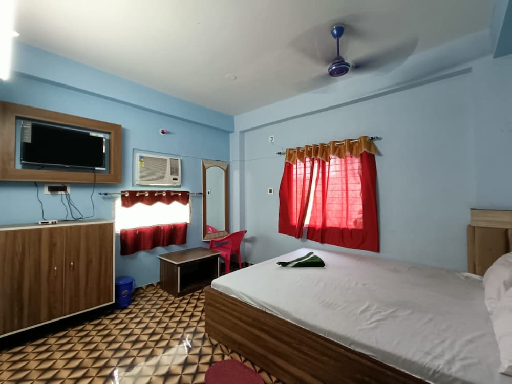 Goroomgo Gurukul Tarapith Kolkata